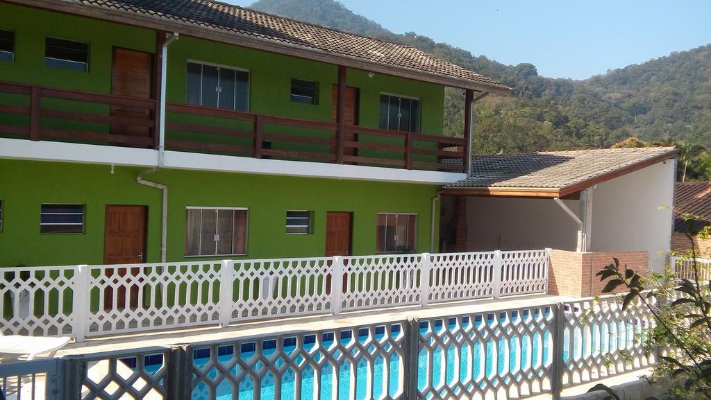 Montanhas Bem Te VI Hotel Caraguatatuba Bagian luar foto